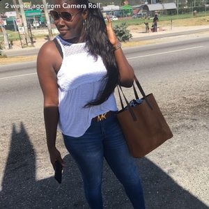 Meet your Posher, Petergaye